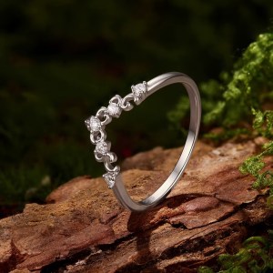 18K 925 Sterling Silver Full Moissanite Creative V-Style Ring (Size 6-8)