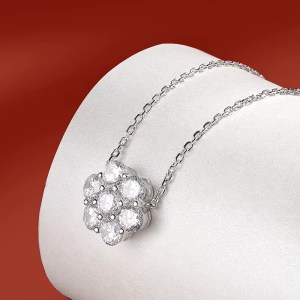 18K 925 Sterling Silver 3.5CT Full Moissanite Cluster Pendant Choker (17″)