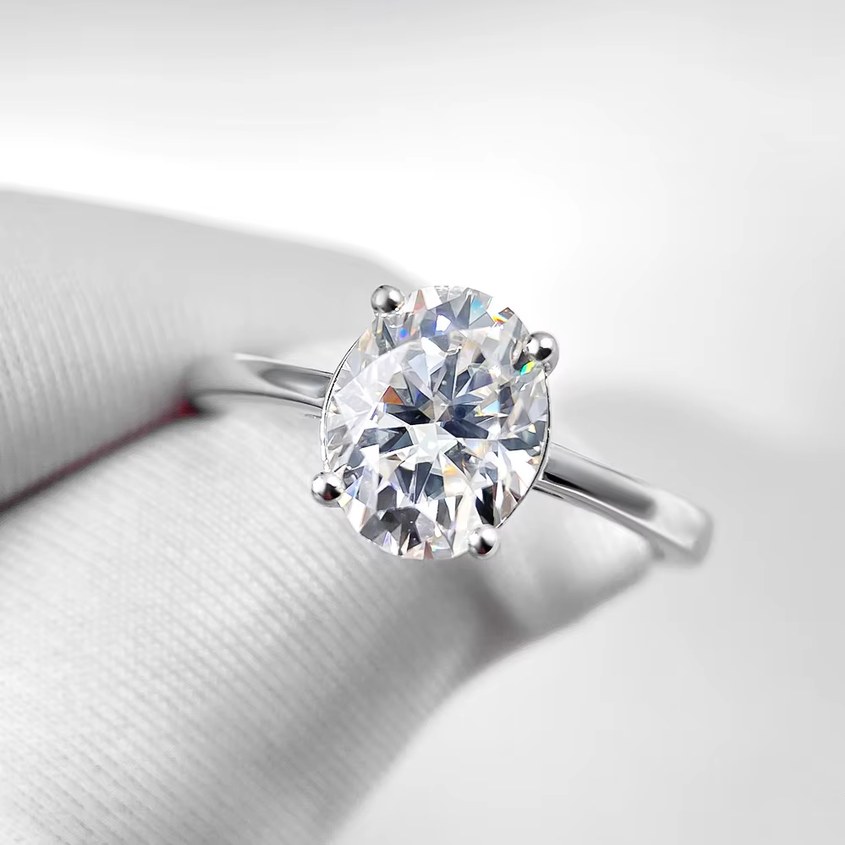 Elegant 18K 925 Sterling Silver 3CT Oval Cut Moissanite Solitaire Ring (5.25-9) - Image 4